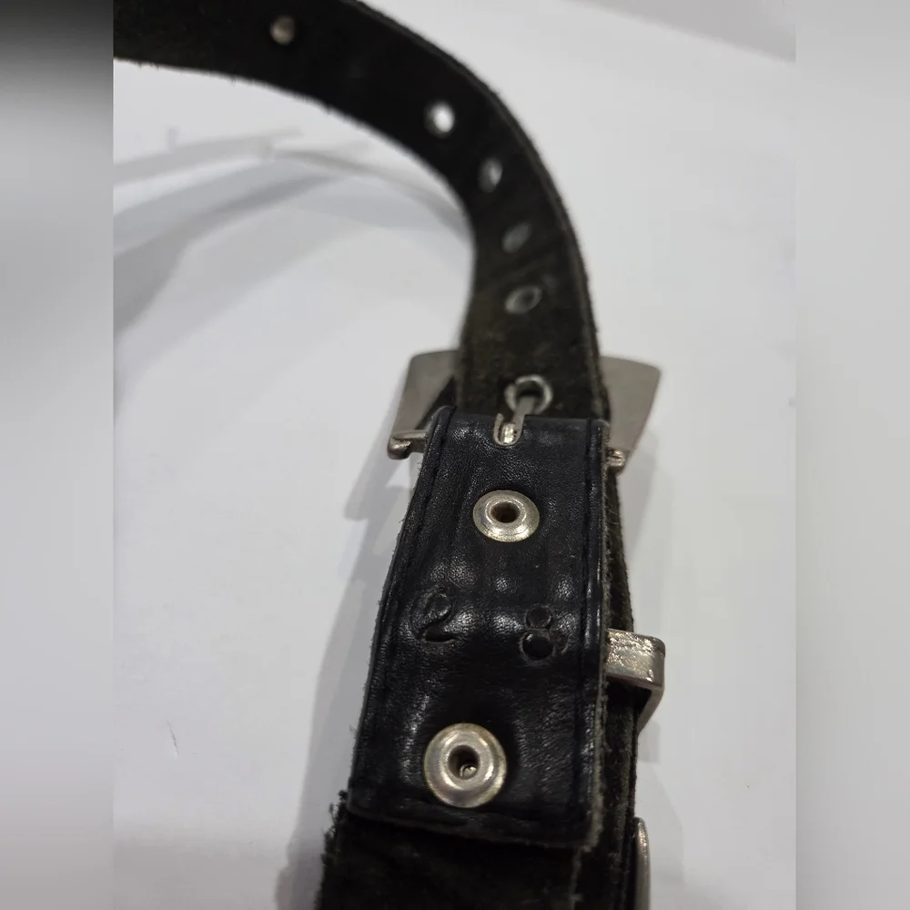 Levi's Dark Leather Belt with Silver Buckle Sz.28